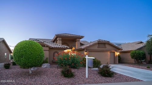 8756 W Rockwood Dr, Peoria, AZ, 85382-8512 | Card Image