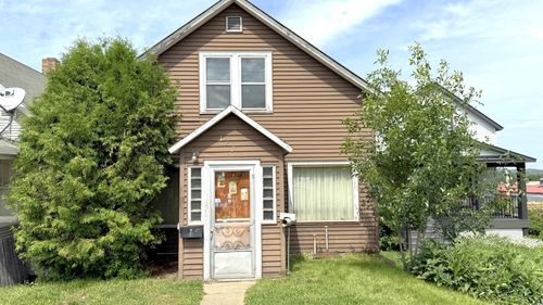 123 W Chapman St, Ely, MN, 55731-1135 | Card Image