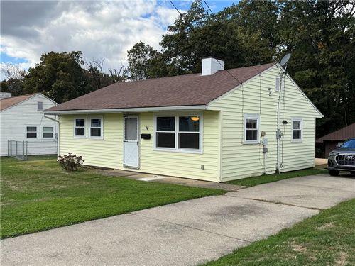 14 Hemlock St, Brighton Twp, PA, 15009-1020 | Card Image