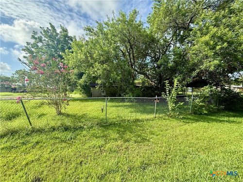 51 Bayou Dr, Port Lavaca, TX, 77979-5522 | Card Image