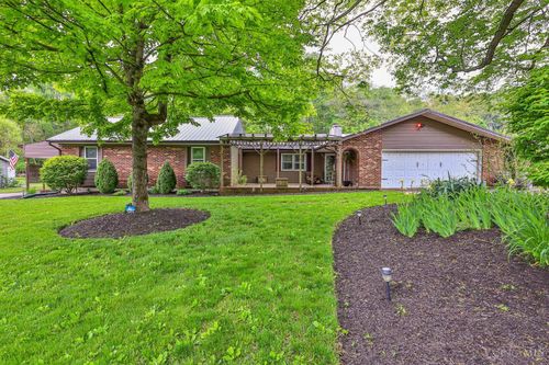 7975 Hinkle Rd, Middletown, OH, 45042-9410 | Card Image