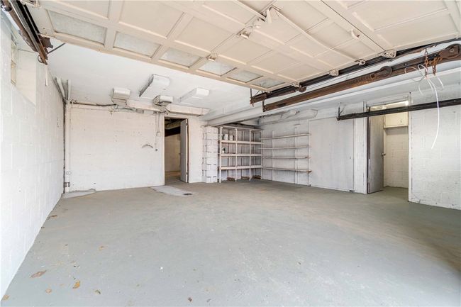 2 - 6569 Rosemoor St, Condo with 2 bedrooms, 1 bathrooms and 1 parking in Squirrel Hill PA | Image 20