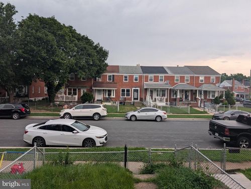 747 Arncliffe Rd, ESSEX, MD, 21221-2116 | Card Image