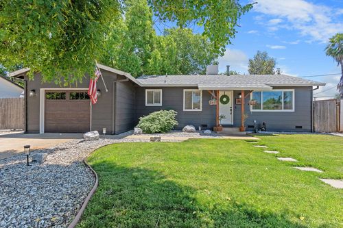 2109 Galaxy Way, Redding, CA, 96002-3321 | Card Image