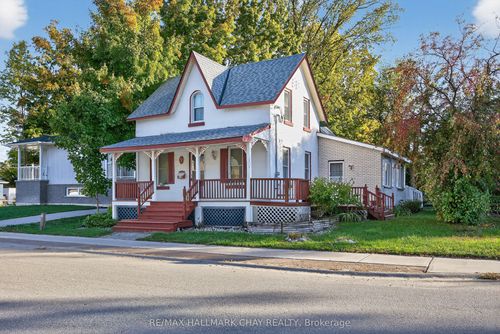 9 Maria St, Elmvale, ON, L0L1P0 | Card Image