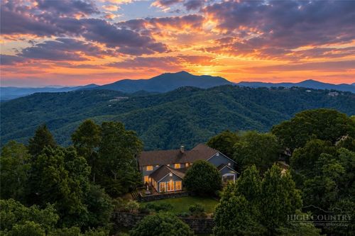 280 Mayview Rock Dr, Blowing Rock, NC, 28605-6195 | Card Image