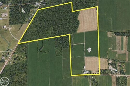 15055 30 Mile Rd, Washington Twp, MI, 48095-2110 | Card Image