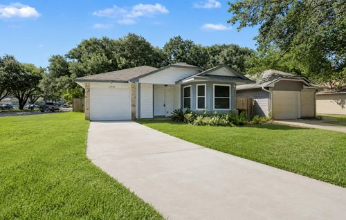 11938 Westwold Dr, Tomball, TX, 77377-7904 | Card Image