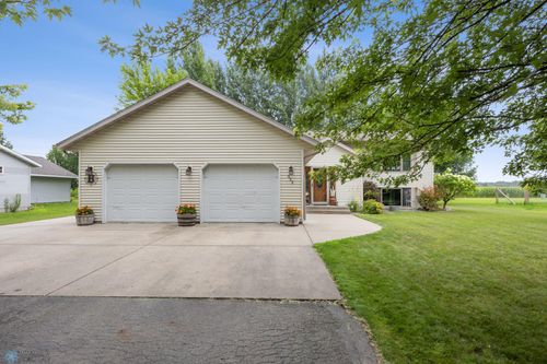 922 Lund Ave S, Glyndon, MN, 56547-4424 | Card Image