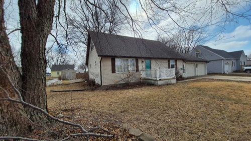 1420 1st Ave N, Estherville, IA, 51334-2070 | Card Image