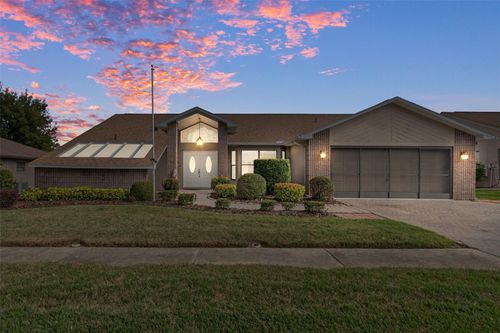 1186 Muscovy Dr, SPRING HILL, FL, 34608-7412 | Card Image