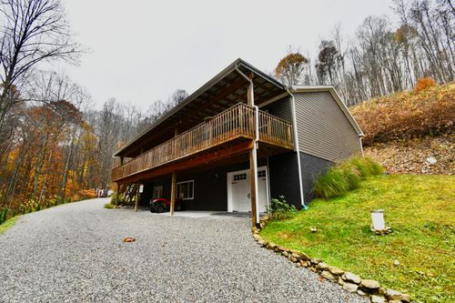 24796 E Fork Rd, Laurelville, OH, 43135-9213 | Card Image