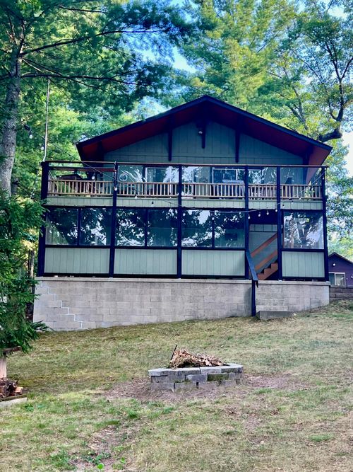 16657 S Star Lake Dr, Baldwin, MI, 49304-8831 | Card Image