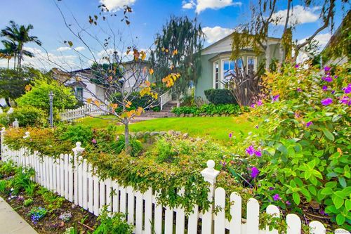 3039 Dumas St, San Diego, CA, 92106-1307 | Card Image