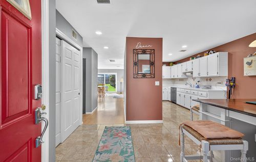 21 Indian Trce, Kings Park, NY, 11754-3723 | Card Image