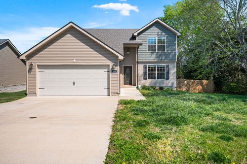 1605 Gramham Ln, Clarksville, TN, 37042-1487 | Card Image
