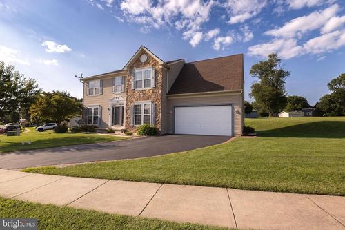 409 N Brookside Dr, OXFORD, PA, 19363-1196 | Card Image