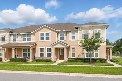 2200 Garden Belle Dr, CLERMONT, FL, 34711-9560 | Card Image