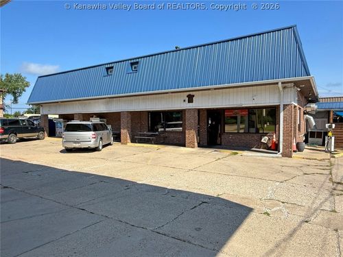 3706 Teays Valley Rd, Hurricane, WV, 25526-9645 | Card Image