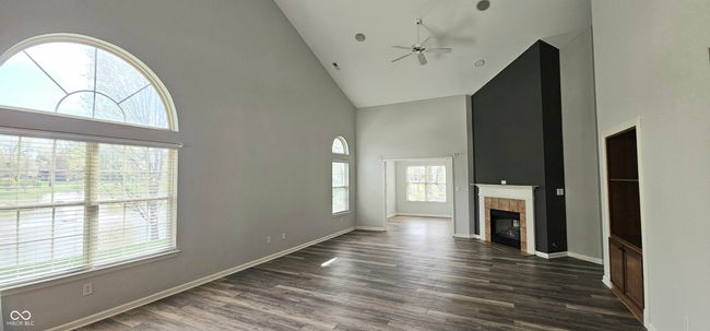 13648 Seven Oaks Dr, House other with 3 bedrooms, 3 bathrooms and null parking in Fishers IN | Image 8