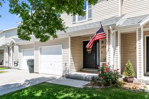 1738 Brett St, Tooele, UT, 84074-8114 | Card Image