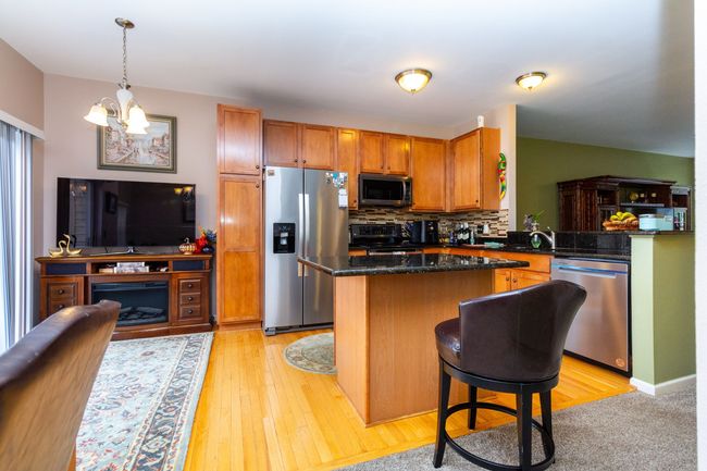 179 Center Blvd, Condo with 2 bedrooms, 3 bathrooms and null parking in Wixom MI | Image 10
