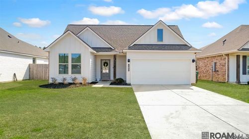 12850 Silverbell Ave, Denham Springs, LA, 70726-6356 | Card Image