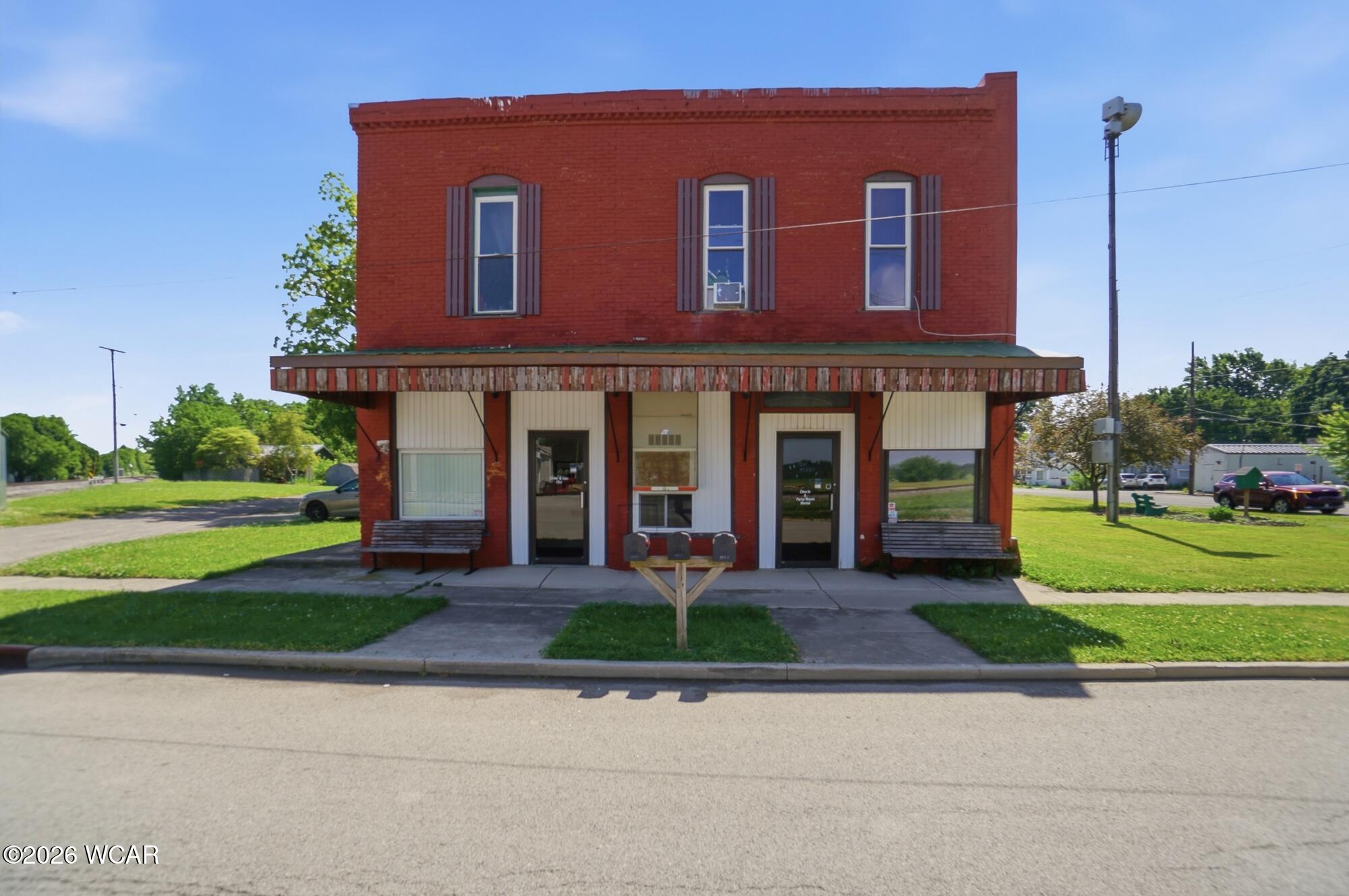 105 N Main St, Rawson, OH 45881