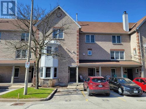 7-119 D'Ambrosio Dr, Barrie, ON, L4N7R7 | Card Image