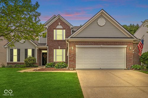 5527 Bruce Blvd, Noblesville, IN, 46062-7115 | Card Image