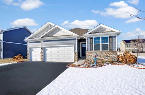 16954 S Lucas Dr, Plainfield, IL, 60586-6828 | Card Image