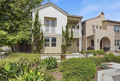 951 Camino Aldea, Chula Vista, CA, 91913-3341 | Card Image