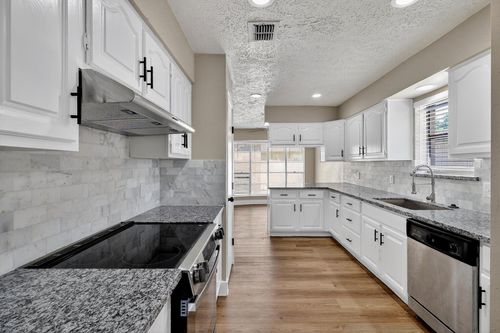 13714 Bonaventure Dr, Houston, TX, 77065-2013 | Card Image