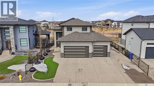 4128 E Green Willow Terr, Regina, SK, S4V1M3 | Card Image