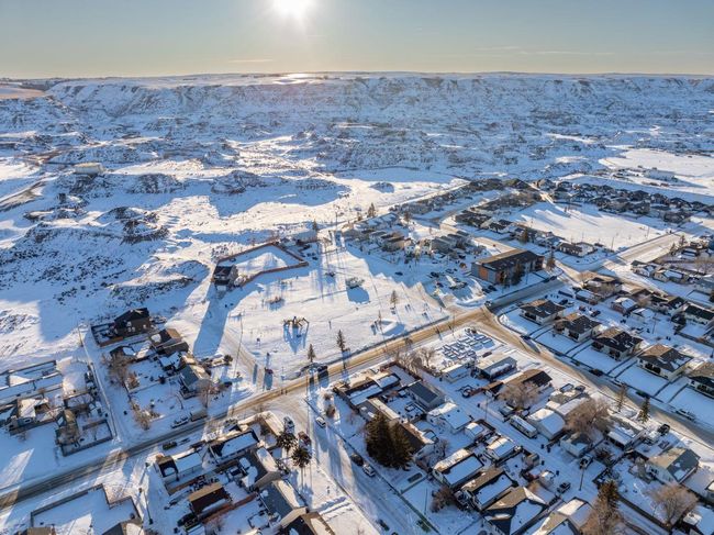 815 3 Street Sw, Home with 0 bedrooms, 0 bathrooms and null parking in Drumheller AB | Image 19