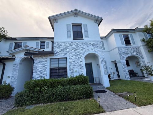 18324 Sw 148th Rd, Miami, FL, 33187-1923 | Card Image
