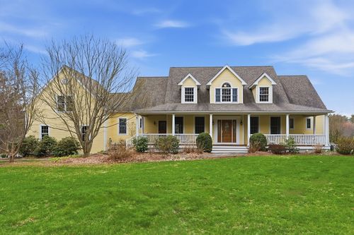 48 Vaughn Hill Rd, Bolton, MA, 01740-1011 | Card Image