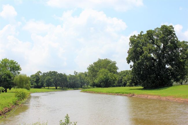 1720 Flintlock Ct, House other with 4 bedrooms, 3 bathrooms and 2 parking in Angleton TX | Image 14