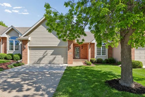 1845 Se Birchwood Cir, Waukee, IA, 50263-8194 | Card Image