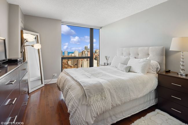 APT-2703 - 1122 N Clark St, Condo with 2 bedrooms, 2 bathrooms and 1 parking in CHICAGO IL | Image 12
