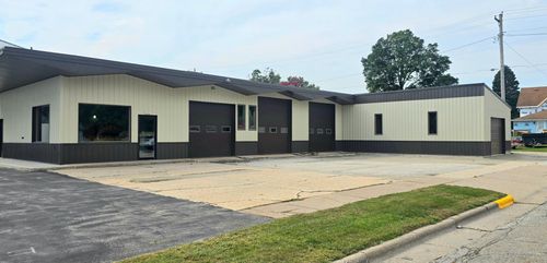 102 W Prairie, Mabel, MN, 55954-1527 | Card Image