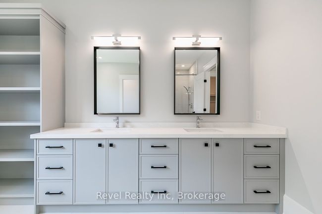 1749 Tiny Beaches Rd S, House other with 5 bedrooms, 3 bathrooms and 6 parking in Tiny ON | Image 18