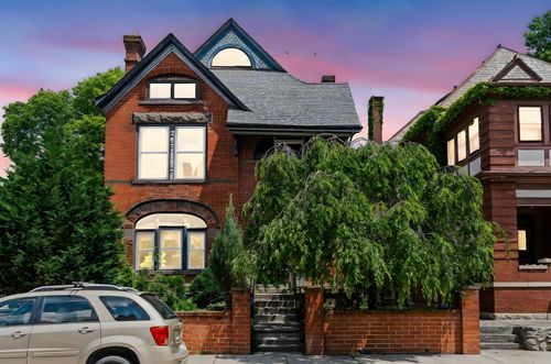 726 Franklin Ave, Columbus, OH, 43205-1005 | Card Image