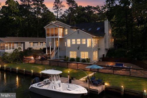 19 Duck Cove Cir, OCEAN PINES, MD, 21811-1824 | Card Image