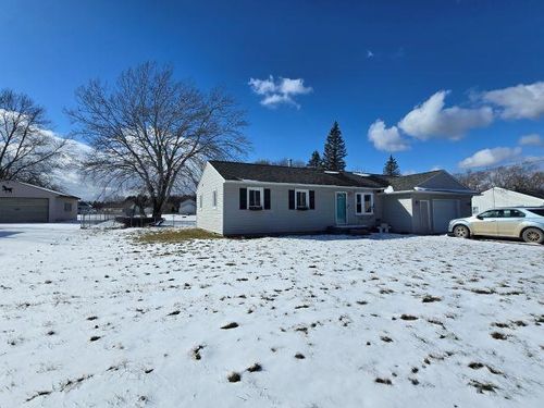 3052 Eastgate St, Burton, MI, 48519-1551 | Card Image