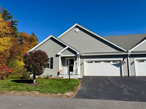 3 Currant Ln, Hooksett, NH, 03106-2237 | Card Image