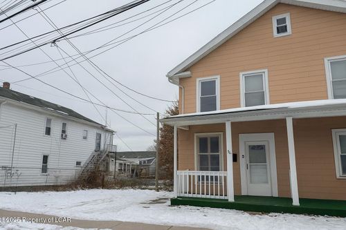 59 Center Ave, Plymouth, PA, 18651-2214 | Card Image
