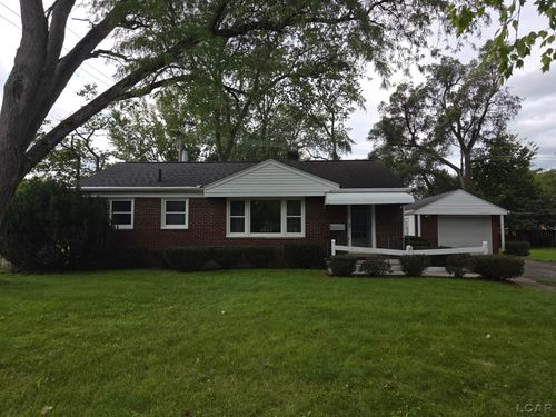 121 Maple St, Tecumseh, MI, 49286-1221 | Card Image