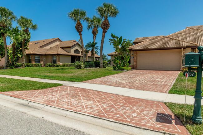 8057 Cassia Dr, Condo with 3 bedrooms, 2 bathrooms and null parking in Boynton Beach FL | Image 37