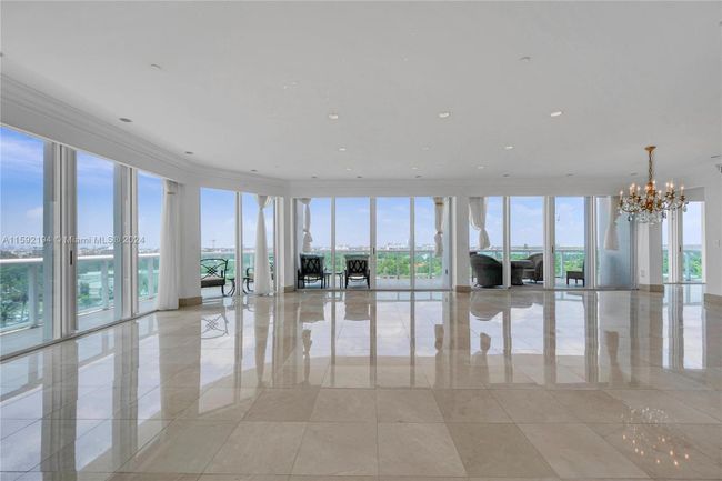 8B - 10101 Collins Ave, Condo with 2 bedrooms, 3 bathrooms and null parking in Bal Harbour FL | Image 9